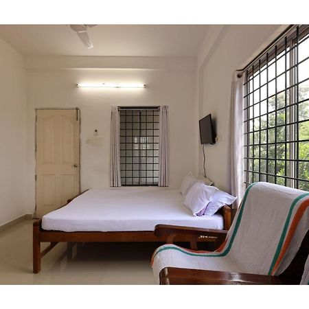 Collection O Ar Square Hotel Thrissur Luaran gambar