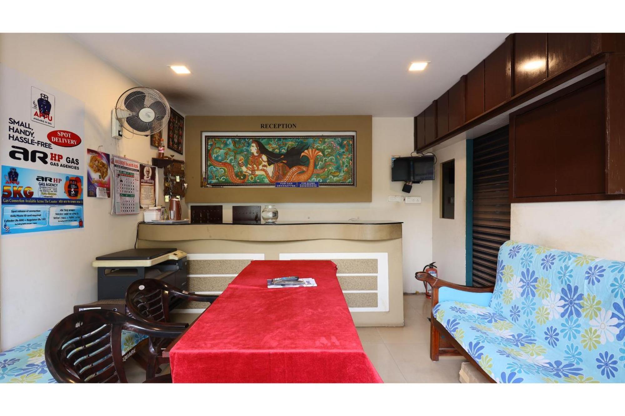 Collection O Ar Square Hotel Thrissur Luaran gambar