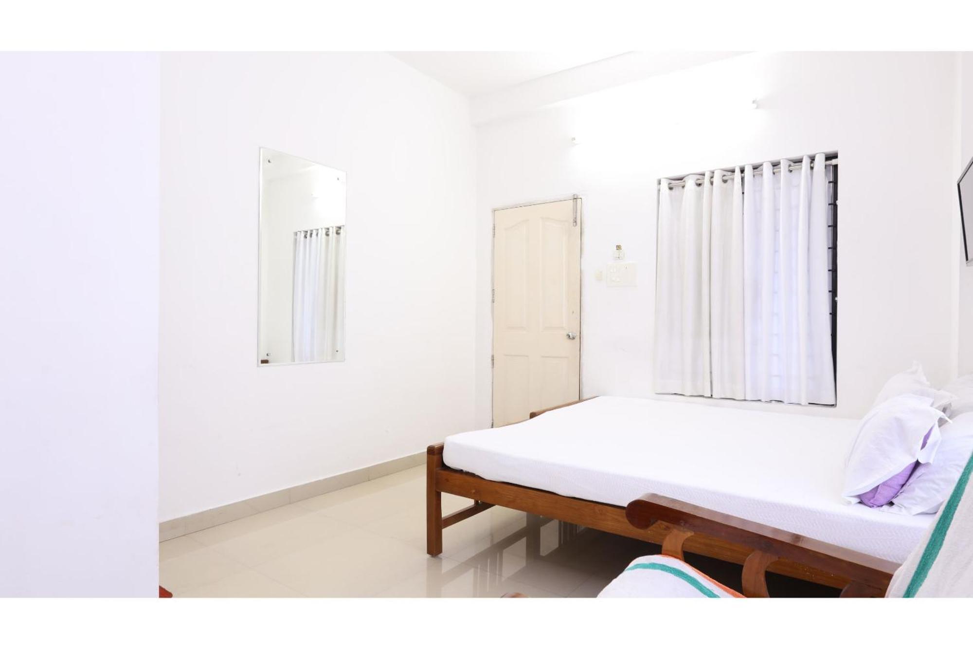 Collection O Ar Square Hotel Thrissur Luaran gambar