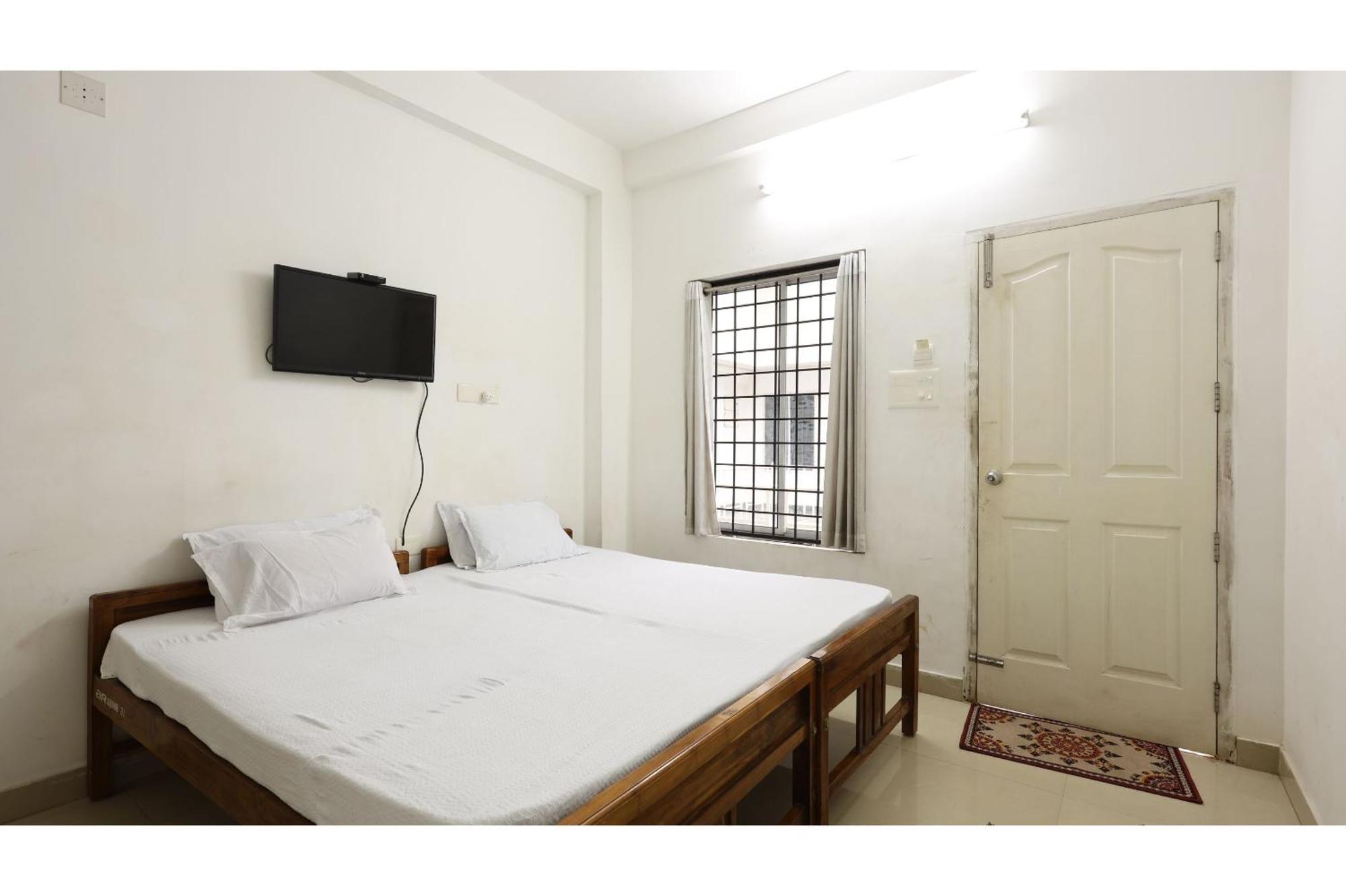Collection O Ar Square Hotel Thrissur Luaran gambar